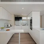 Dom Pedro Residences アパートホテル