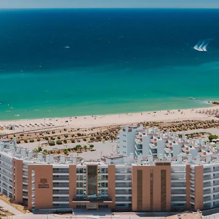 Dom Pedro Residences アパートホテル 4*