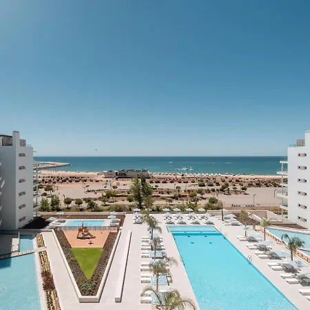 Dom Pedro Residences ヴィラモウラ