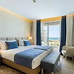 Dom Pedro Residences Ξενοδοχείο με διαμερίσματα 4*