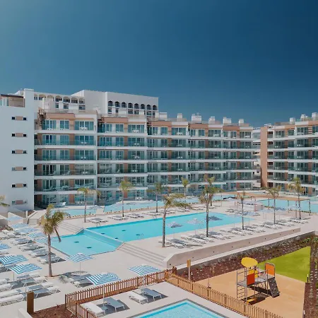 Dom Pedro Residences