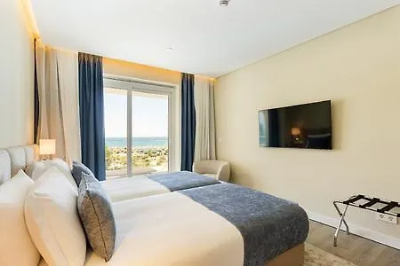 شقة فندقية Dom Pedro Residences 4*