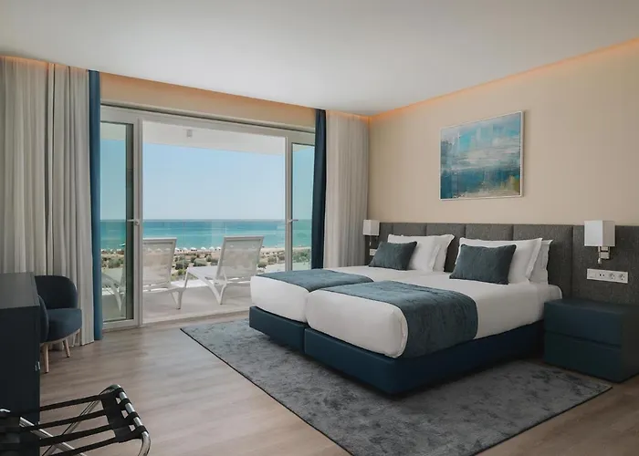 Dom Pedro Residences فيلامورا