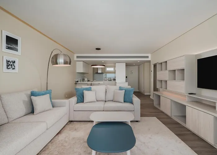 Dom Pedro Residences فيلامورا