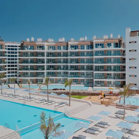 Dom Pedro Residences Aparthotel 4*